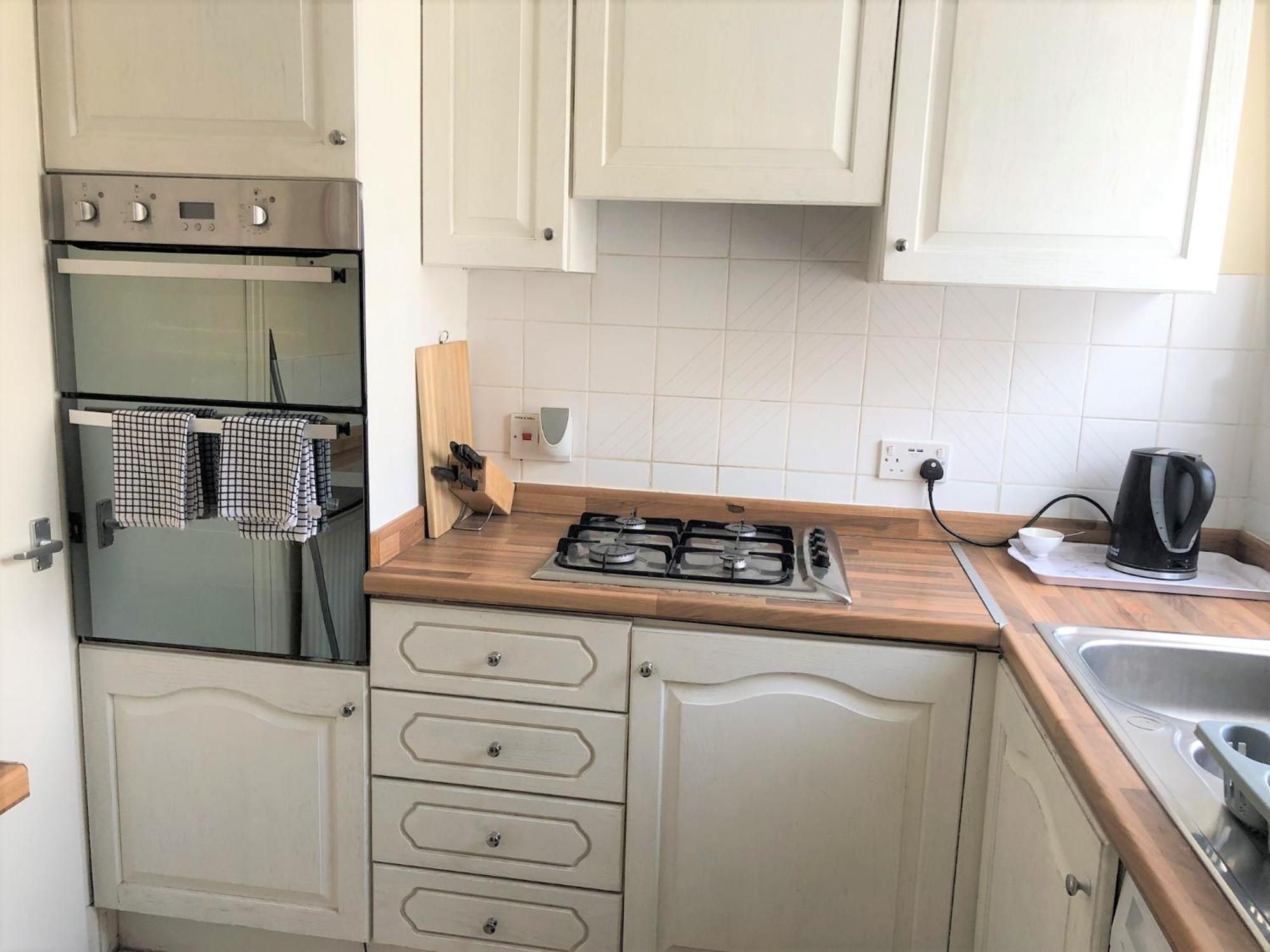 Spacious West London 2 Bedroom Apartment Экстерьер фото