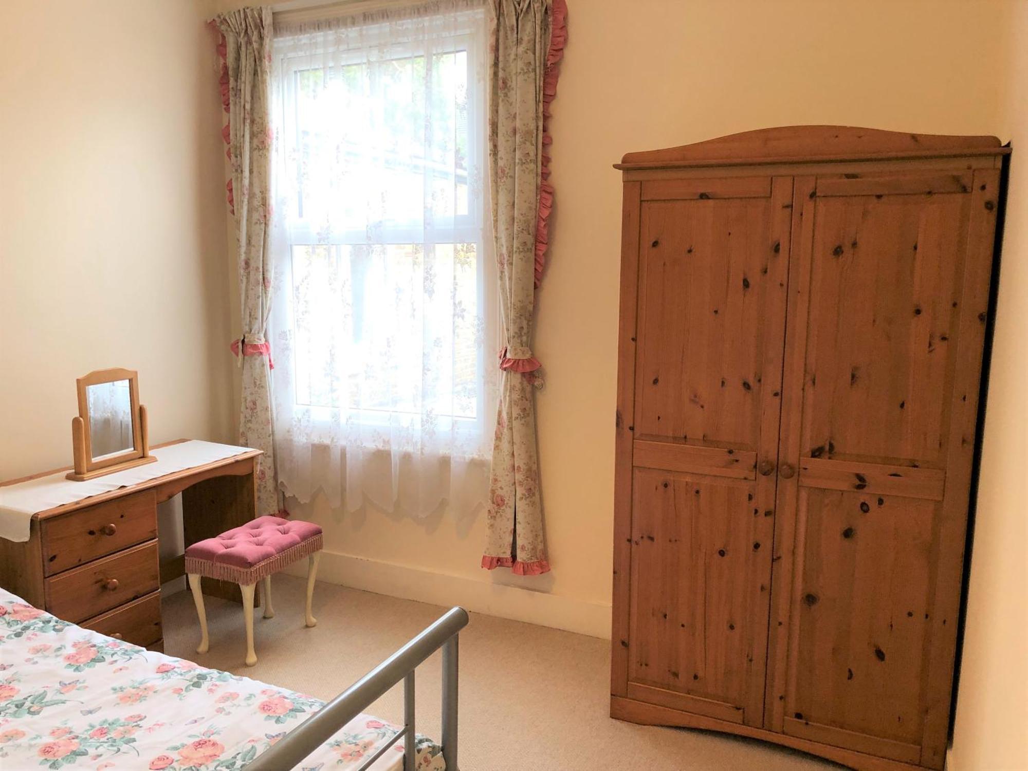Spacious West London 2 Bedroom Apartment Экстерьер фото