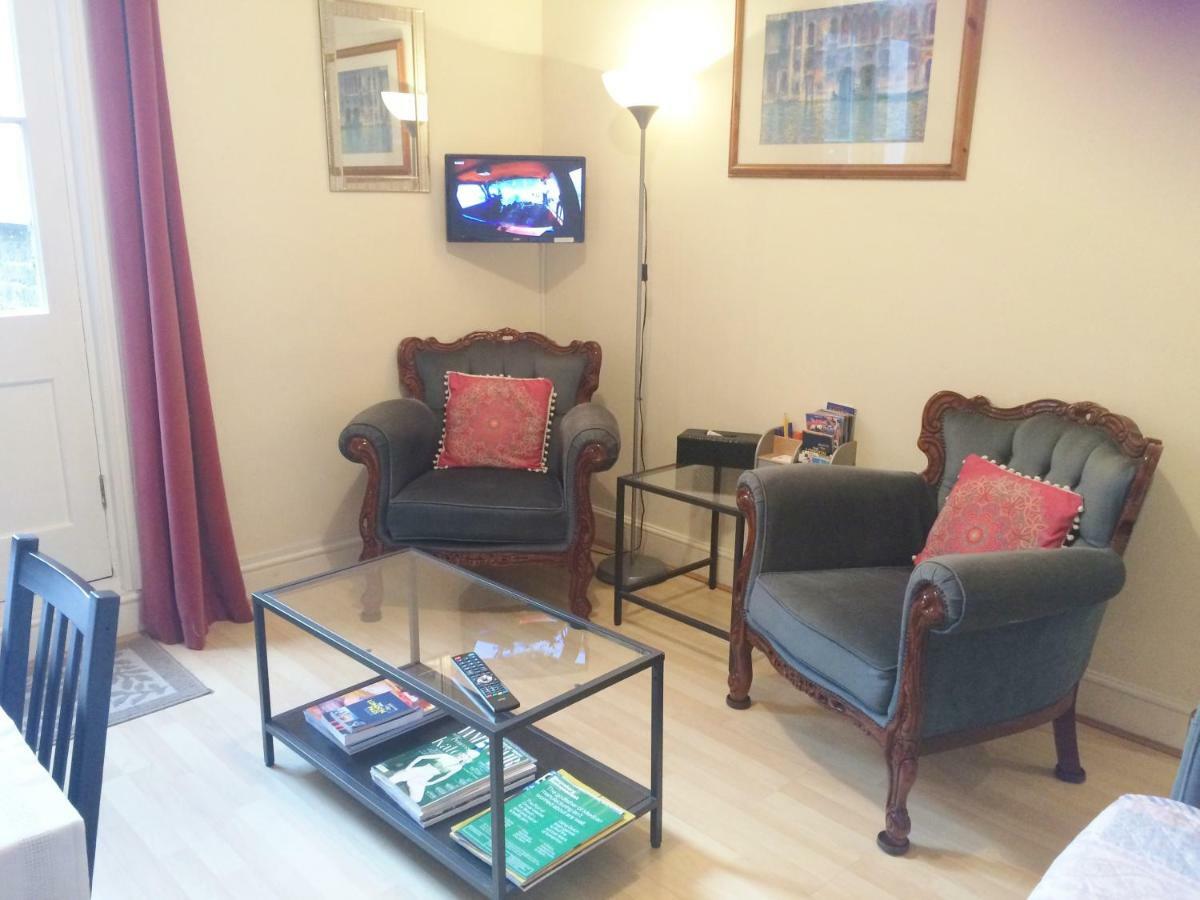 Spacious West London 2 Bedroom Apartment Экстерьер фото