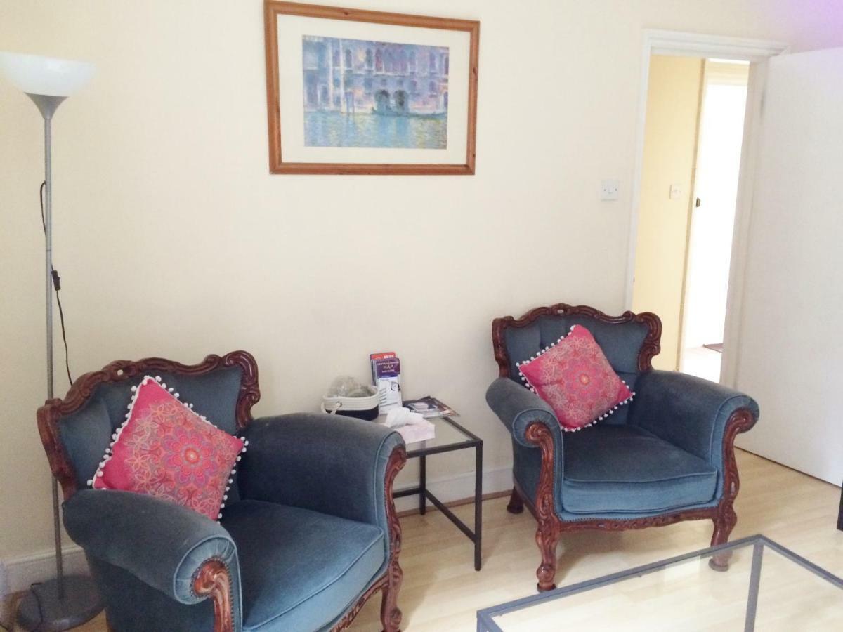 Spacious West London 2 Bedroom Apartment Экстерьер фото